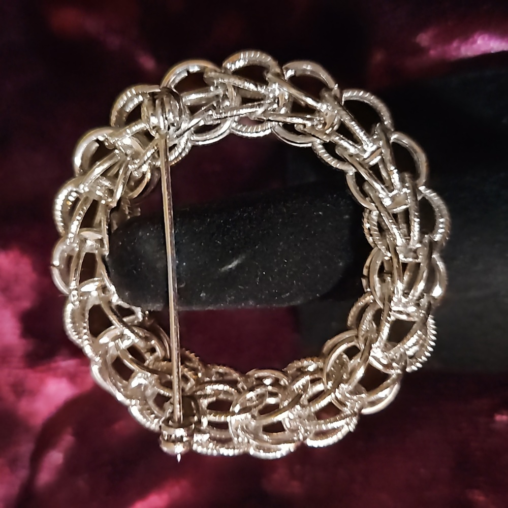 Silver Wire Coat Pin - Picture 3 of 4